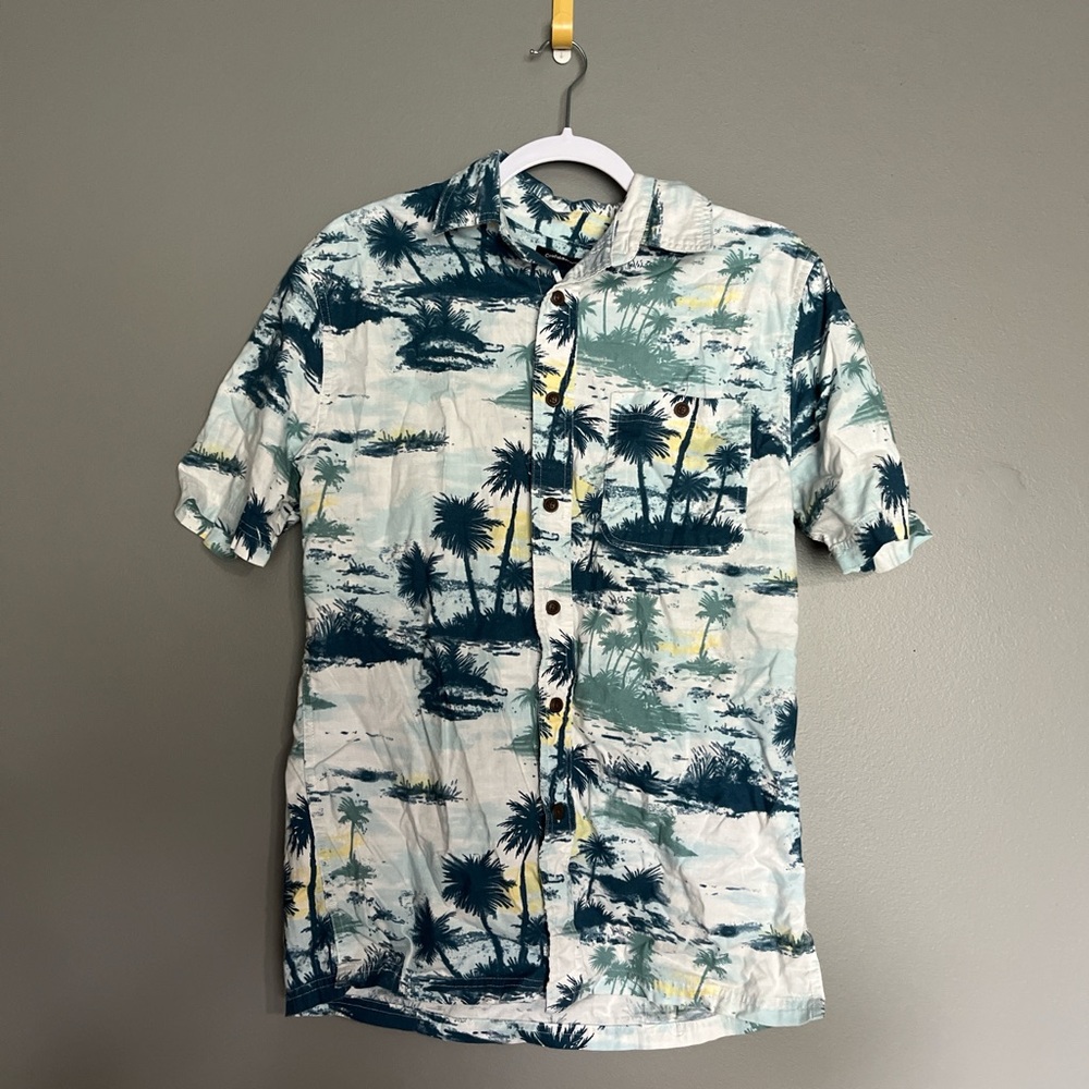 Croft & Barrow Tropical Print Shirt - Blue and Yellow